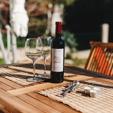 3in1 * Rogoznica (Sibenik-Knin)