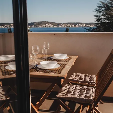 3in1 ロゴズニッツァ