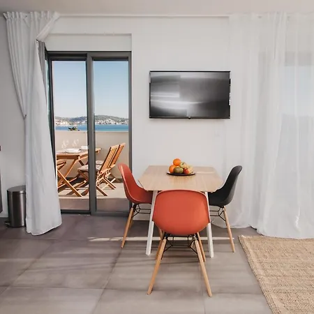 Apartment 3in1 Rogoznica (Sibenik-Knin)