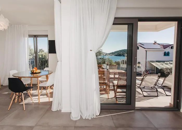 Apartamento 3in1 Rogoznica (Sibenik-Knin)