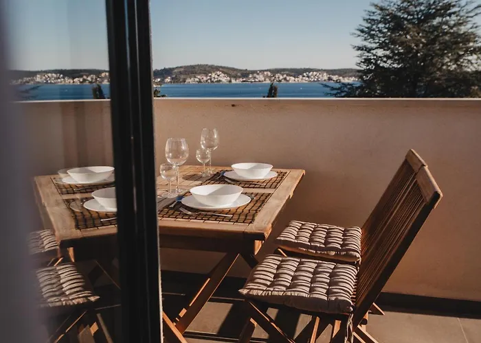 3in1 로고즈니차