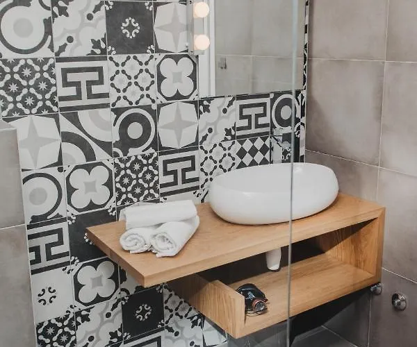 아파트 3in1 로고즈니차